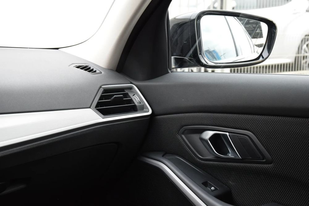 BMW Seria-3 318I Advantage 2.0 Benzyna 156 KM — zdjęcie 6
