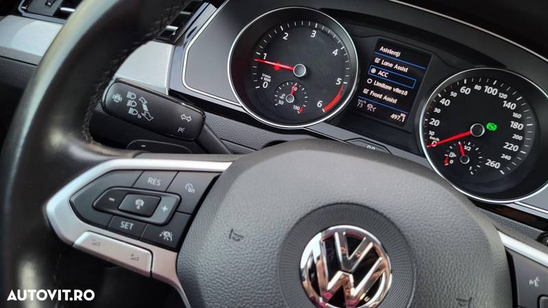 Volkswagen Passat Variant 2.0 TDI DSG Comfortline - 38