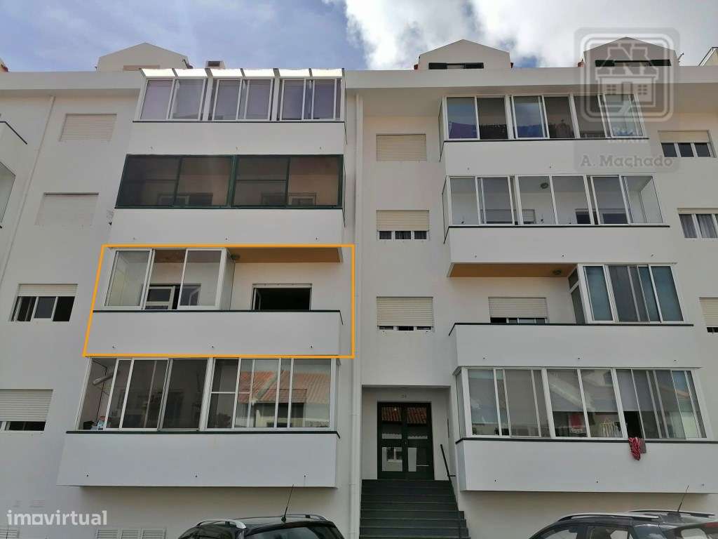 APARTAMENTO T1 MOBILADO para ARRENDAR - Ponta Delgada (São Sebastiã... - Grande imagem: 3/24