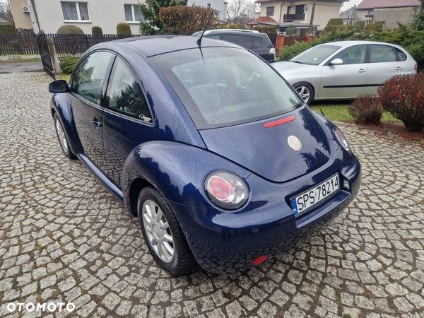 Volkswagen New Beetle 1.6 Freestyle - 11