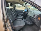 Dacia Logan 0.9 TCe Laureate S&S EU6 - 14