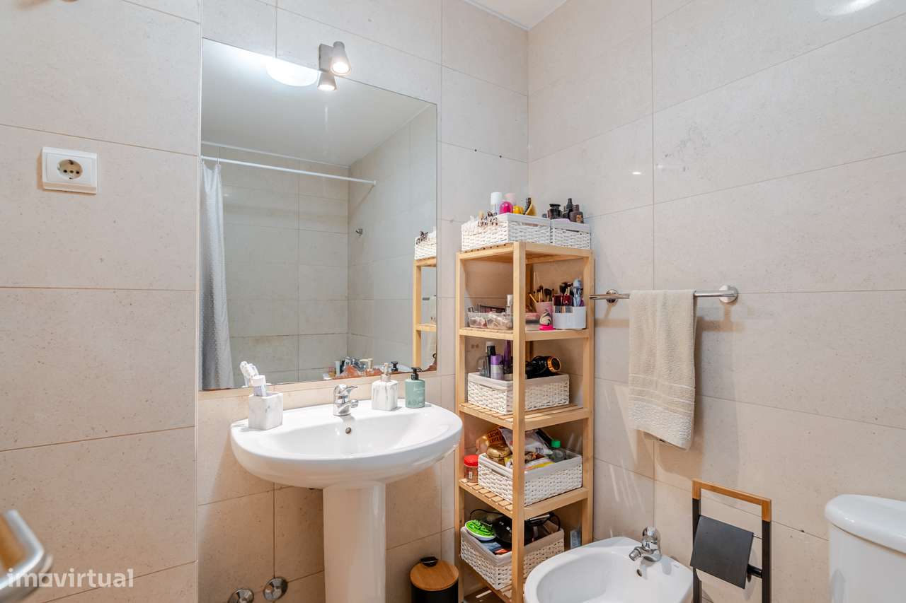 Apartamento T1 com lugar de Garagem Perafita-9