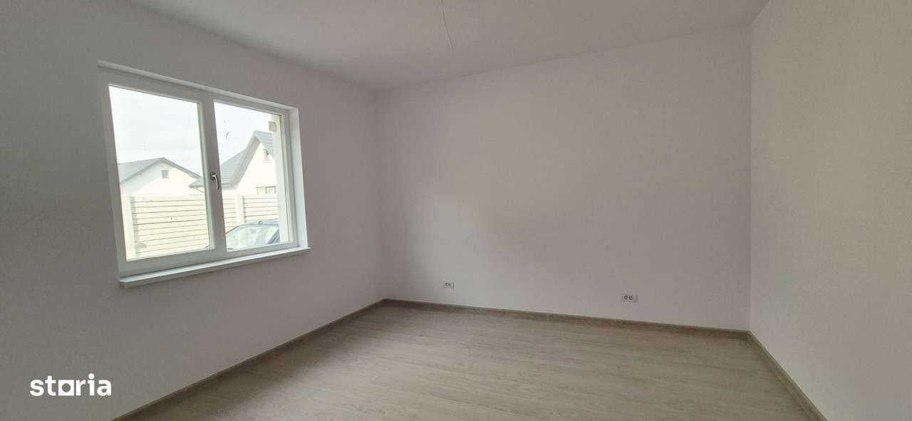Domnesti, Casa Parter 4 Camere 130mp, Teren 413 MP La Cheie 165 000 € - Imagine principală: 3/20
