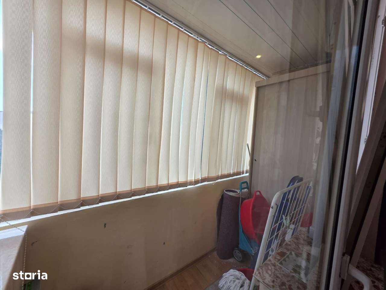 2 camere, decomandat, zonă ultracentrală, etaj intermediar, mobilat-6