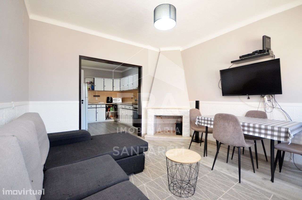 Moradia Térrea de 5 Assoalhadas com Quintal - Grande imagem: 2/19