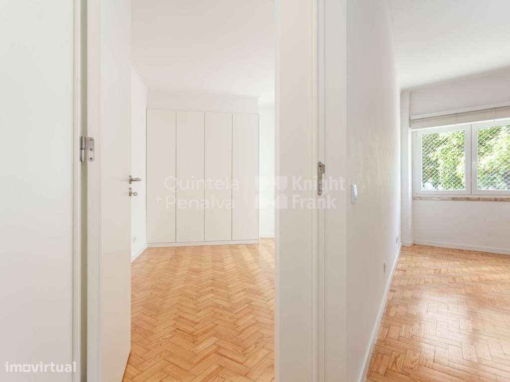 Apartamento T2 para Venda em Campo Ourique-15