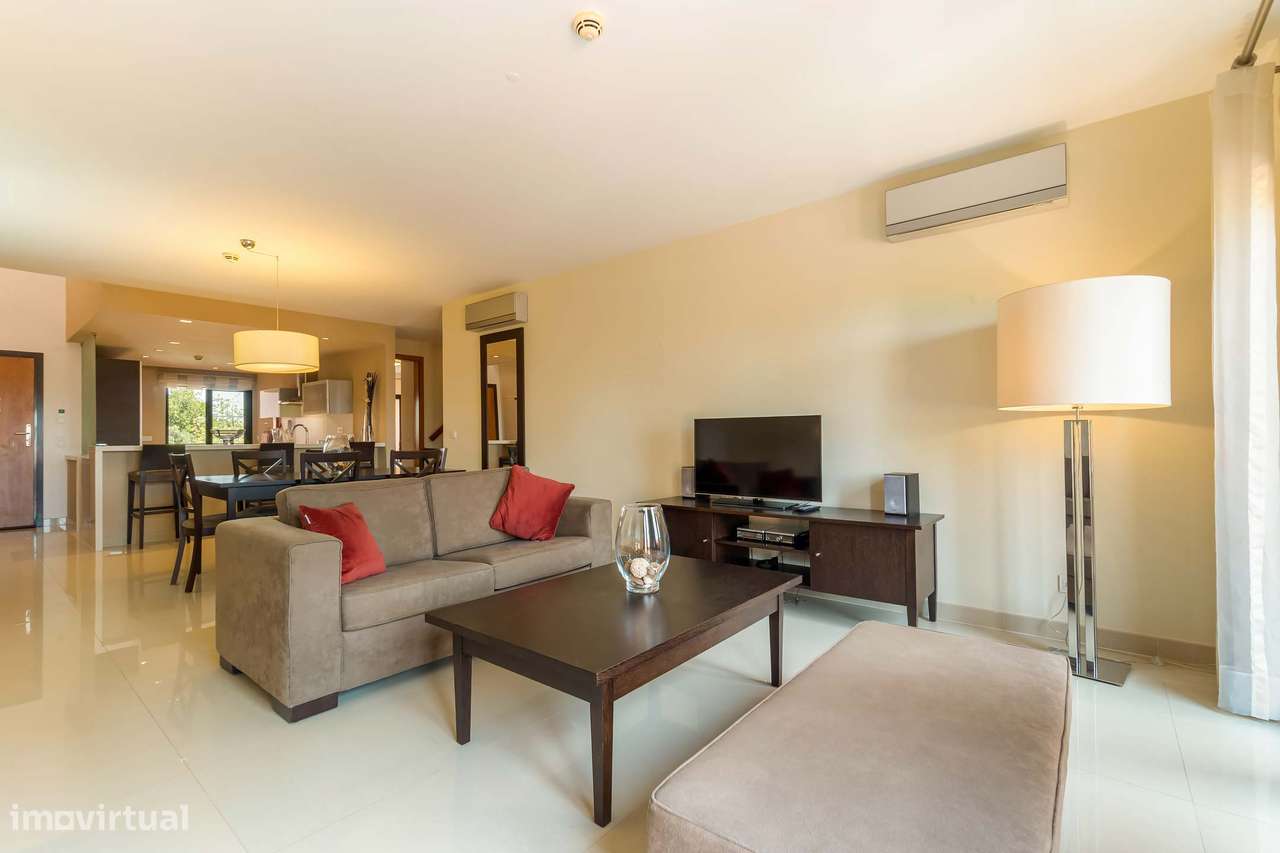 Penthouse T3 num Exclusivo Resort de Golfe-4