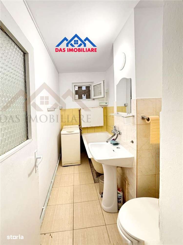 Zona Spital Judetean , apartament 2 camere, parter-5