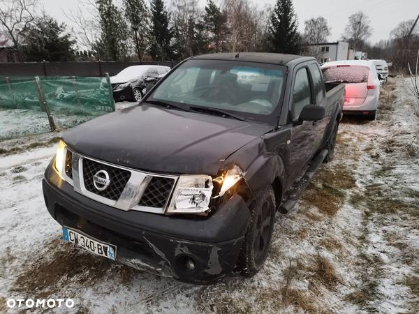 Nissan Navara - 4