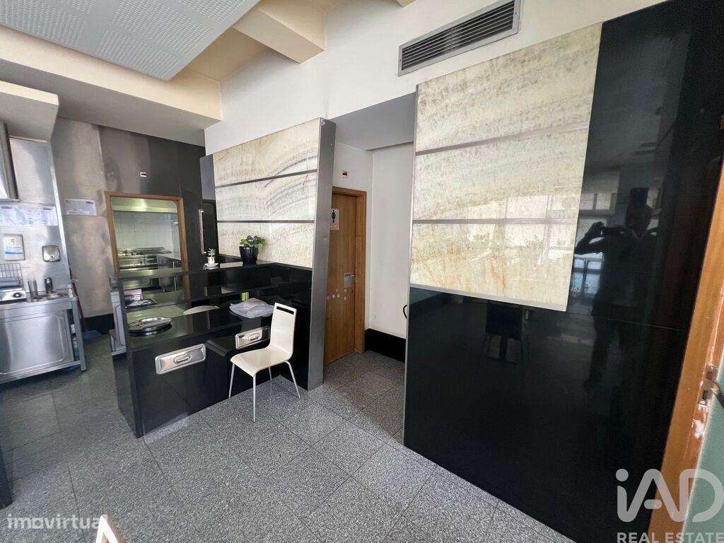 Loja / Estabelecimento Comercial em Cedofeita, Santo Ildefonso, Sé, Mi - Grande imagem: 5/15