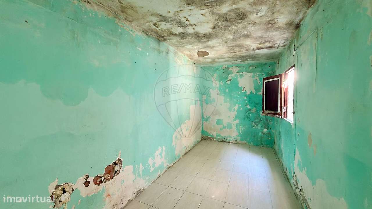 Moradia T2 para venda-17