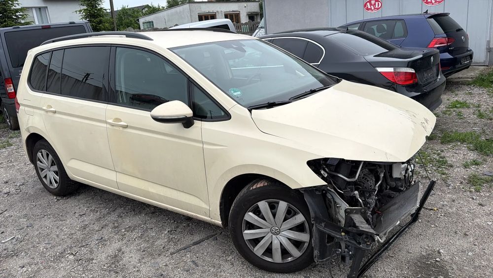 Volkswagen Touran III 2.0 TDI BMT Active DSG 2023