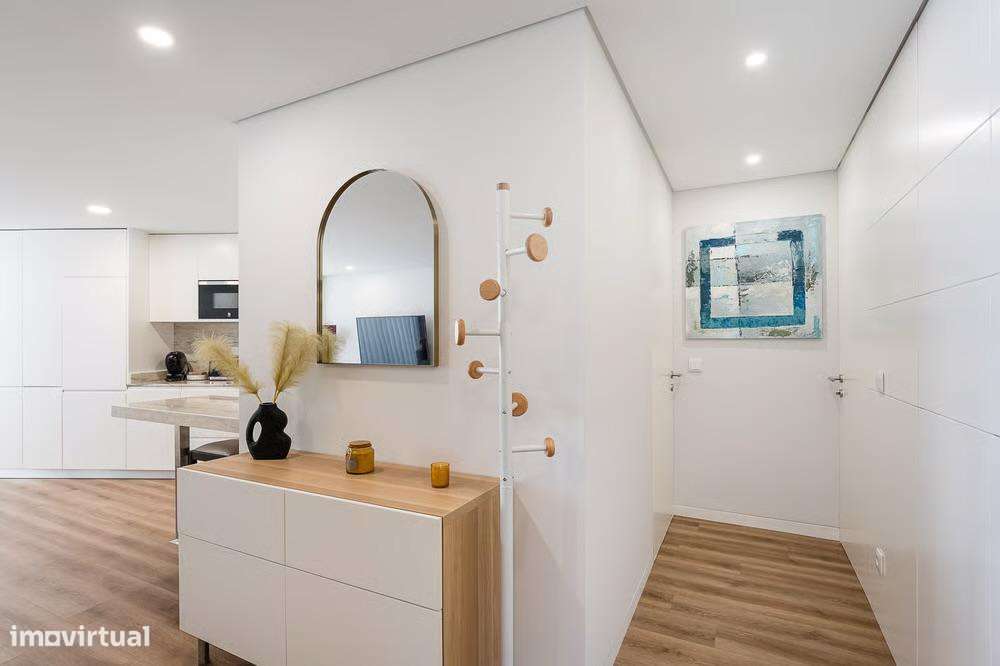 T2 MODERNO E TOTALMENTE MOBILADO (CENTRO HISTORICO) - Grande imagem: 5/27