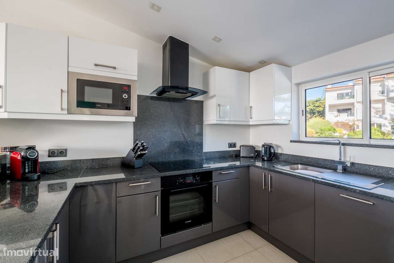 Moradia elegante com vista para o mar - Grande imagem: 5/16