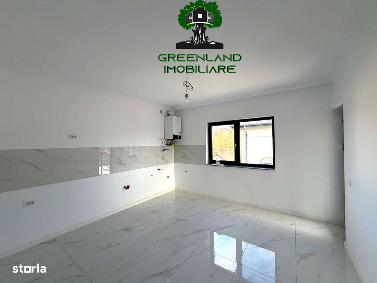 Casa 4 camere, 2 Bai, 153 mp, canalizare, INTABULATA, Parcare, Rediu-9