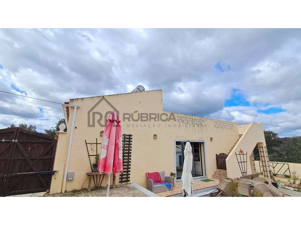 Moradia Renovada no Campo com anexos, Vista Desafogada e Grande Pot...-34