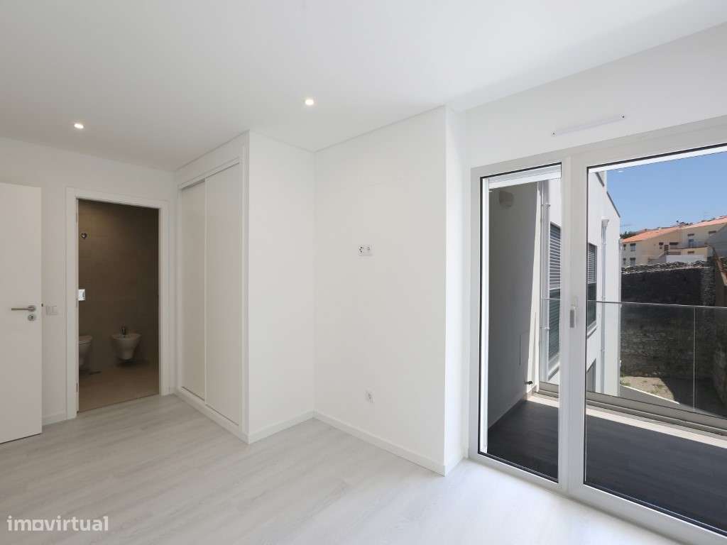 Fabuloso Apartamento T3 Novo com Vista de mar no Sítio Nazaré-22