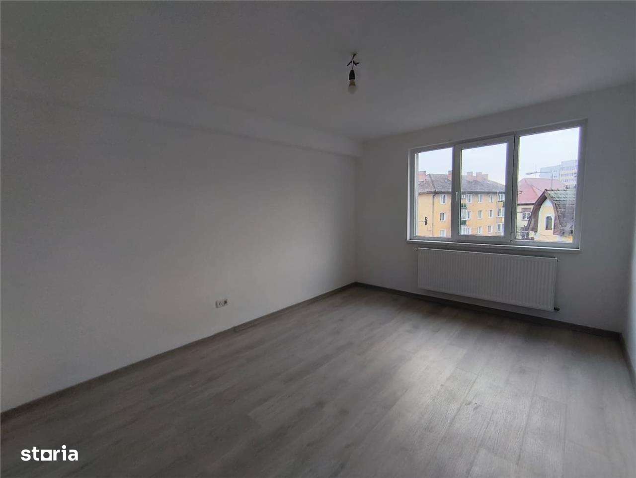 Apartament 2 Camere Et 2 Semicentral Renovat-1