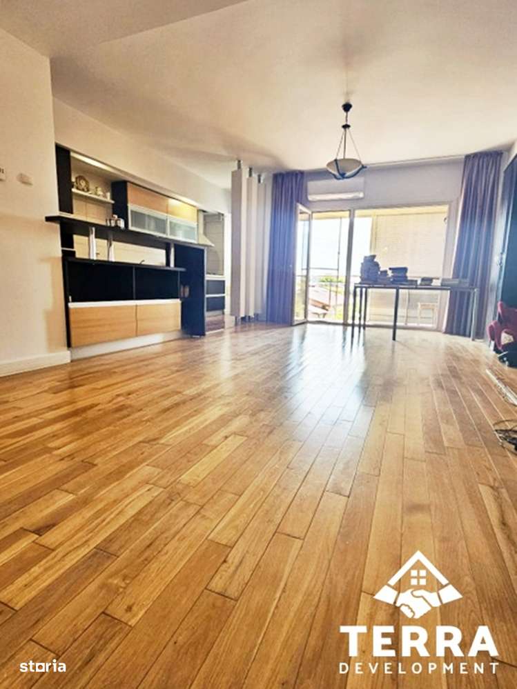 Pret promotional! Apartament spatios, cu garaj  – Faleza Nord-0