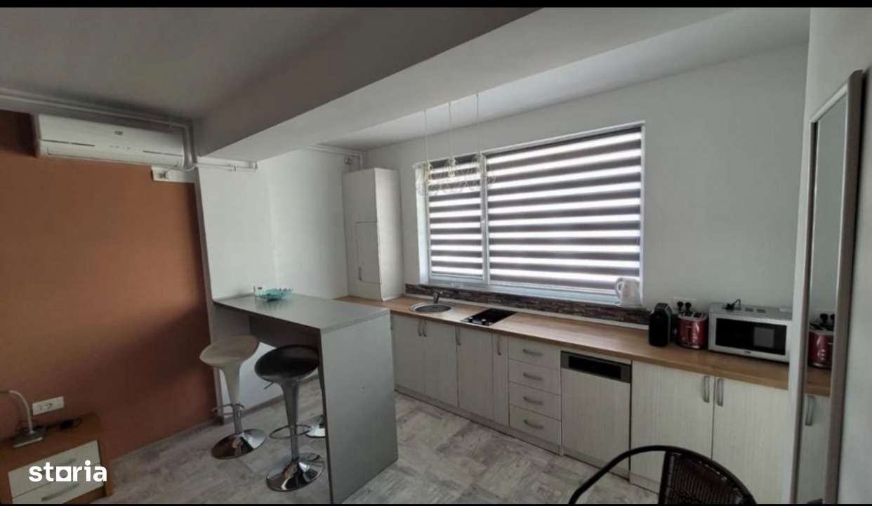 Mamaia zona Opera / Garsoniera Decomandata Mobilata Utilata-3