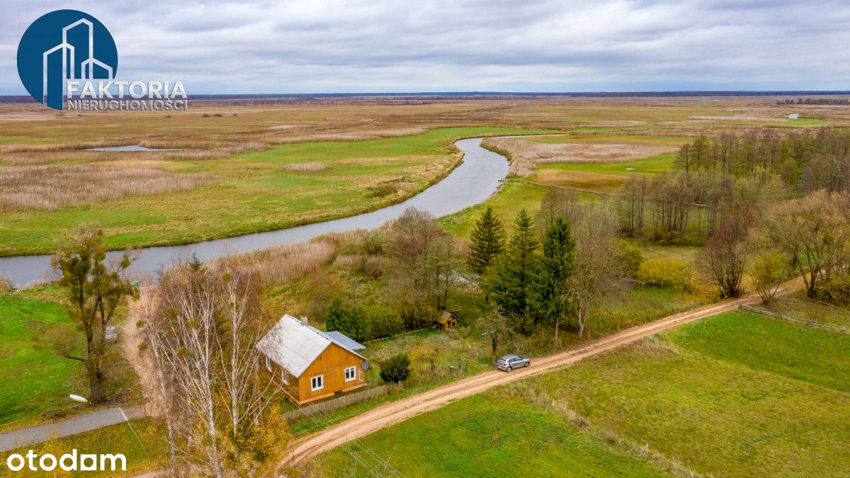 Działka z linią brzegową Biebrzy