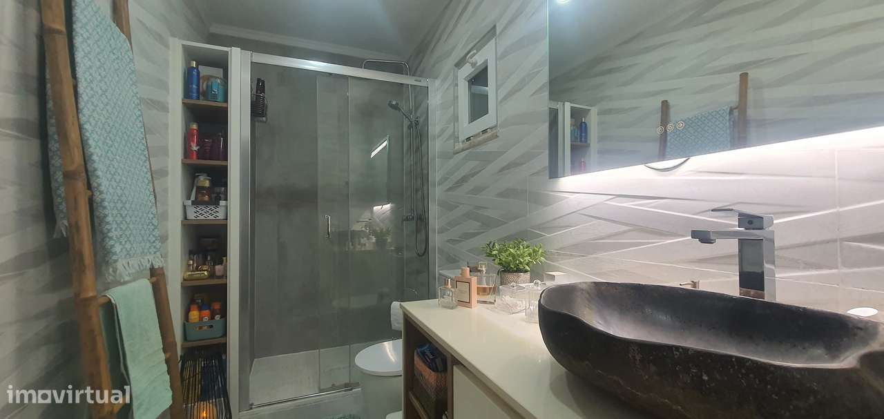 Lindíssima Moradia térrea independente Lote 580m2 Piscina Anexo Parque-15