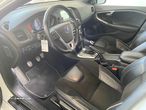 Volvo V40 2.0 D4 R-Design - 24