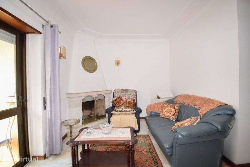 Moradia T3 - Buzano - Grande imagem: 2/12