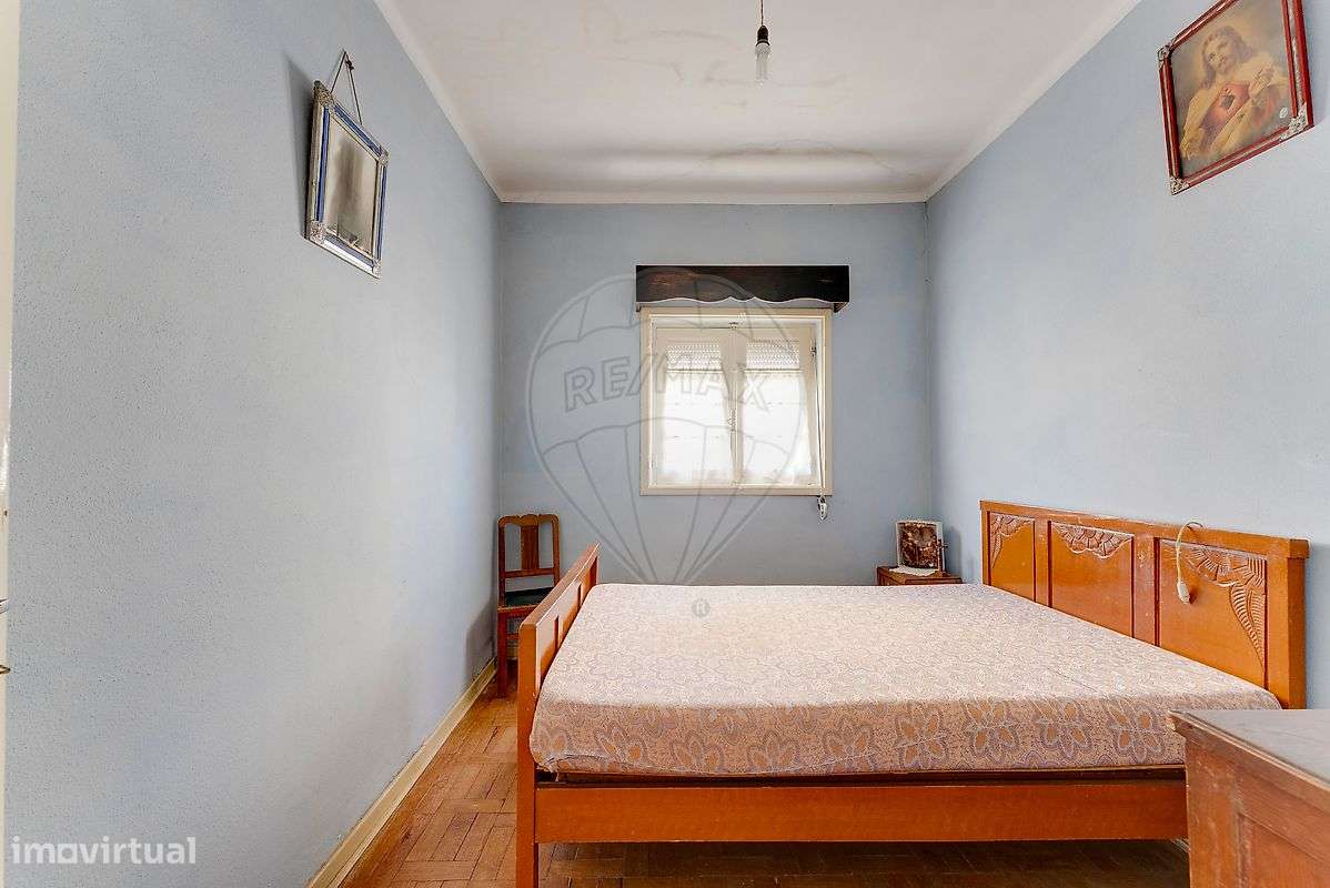 Moradia T6 | 2 Andares com Utilização Independente | Lote 1048m2-15