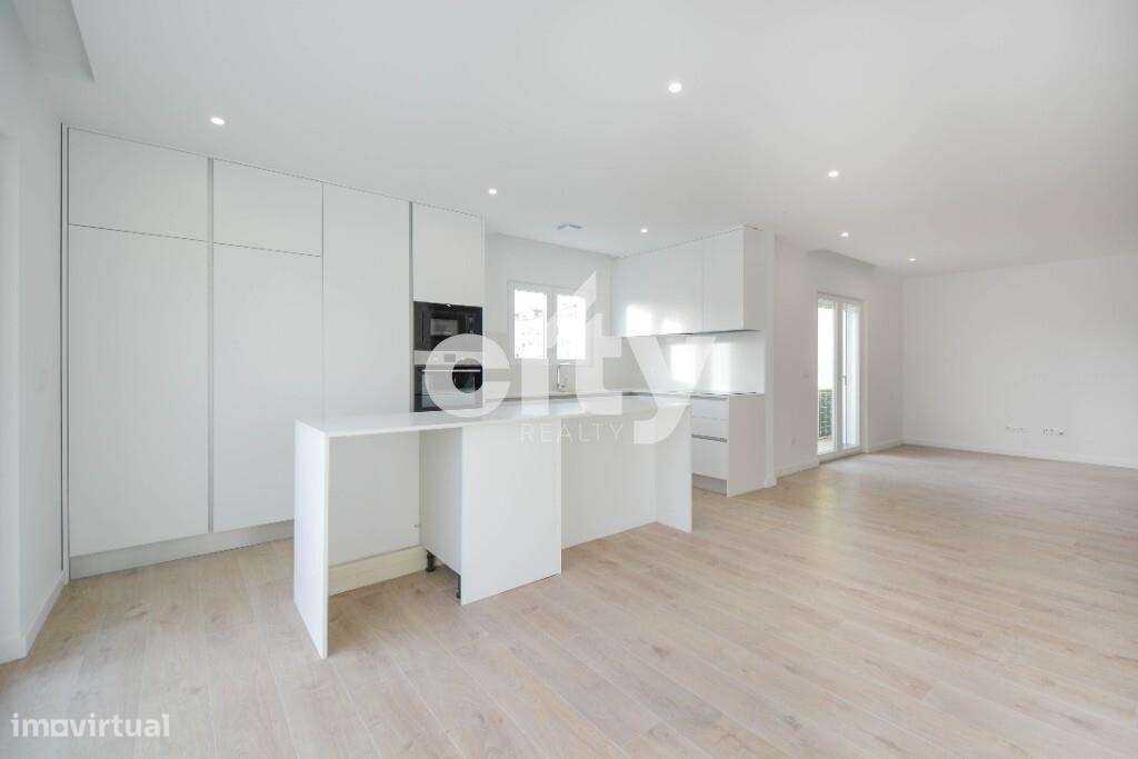 APARTAMENTO T4 DUPLEX  COM TERRAÇO EM MAFRA-5