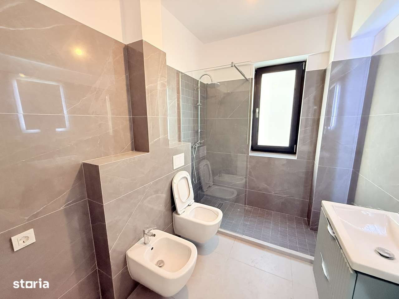 Apart nou modern, 3 camere, parcare inclusa, intabulat-11