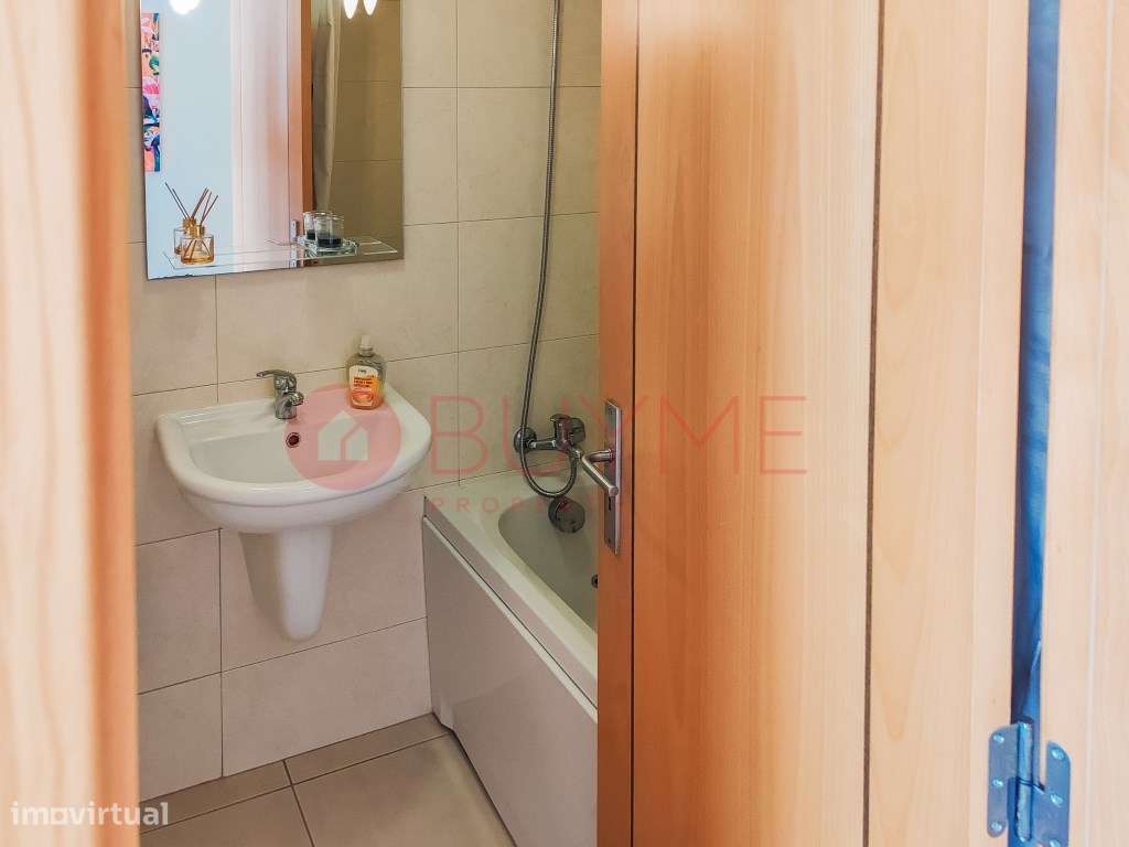 Apartamento T2 com Vista Mar no Centro de Quarteira a 3 Minutos da ...-15