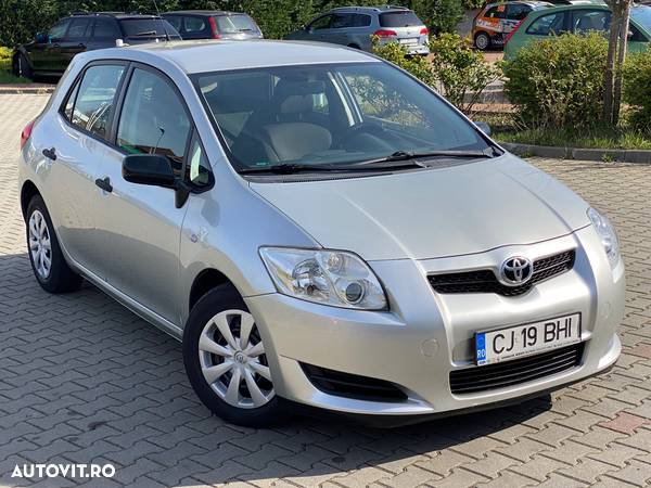 Toyota Auris 1.4 Luna Plus - 15