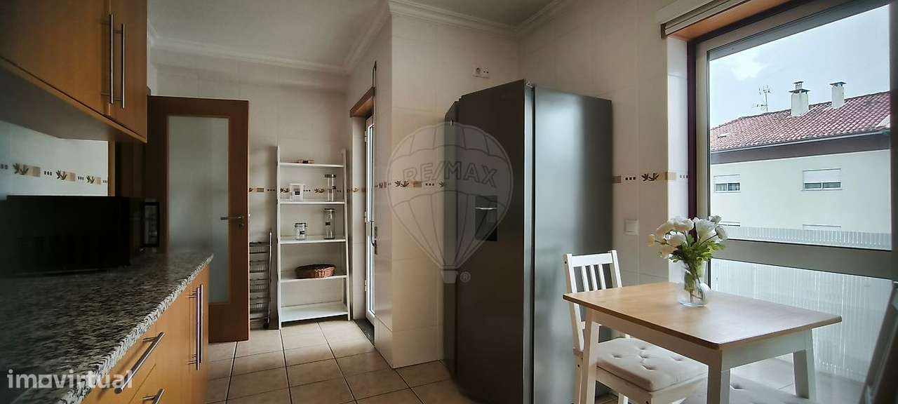 Apartamento T2 para arrendamento - Grande imagem: 2/23