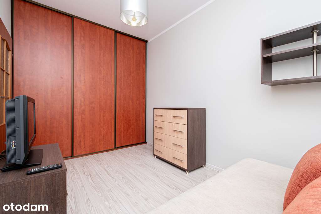 Mieszkanie trzypokojowe na 1 piętrze-4