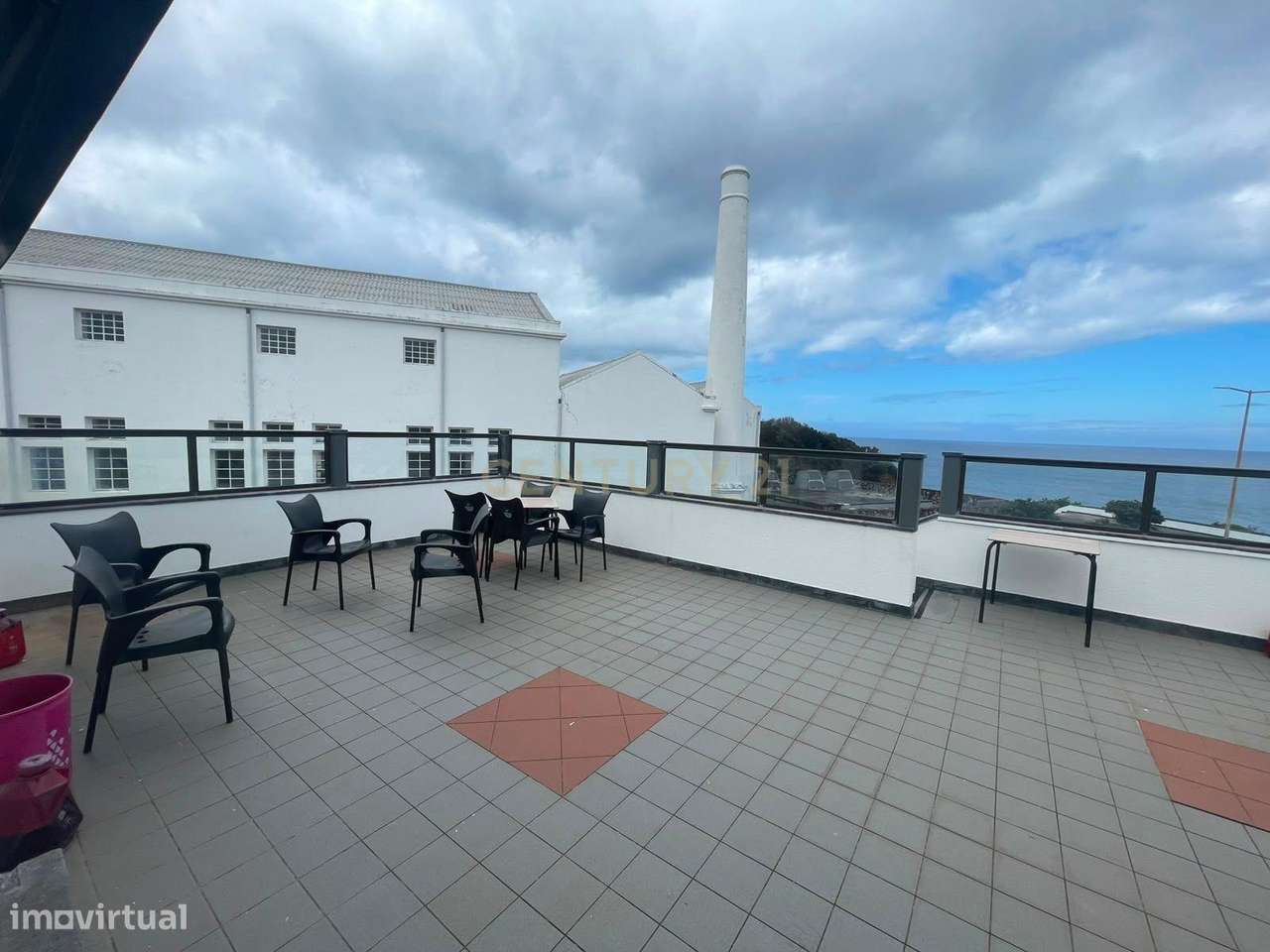 Oportunidade de Negócio — Bar/Restaurante no Centro de Santa Cruz das-16