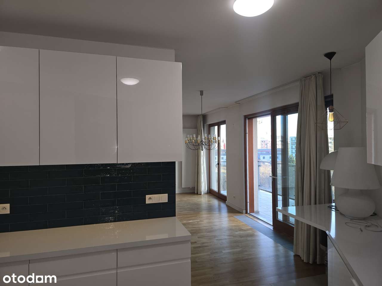 90m2, garaż, miejsce postojowe, 2 tarasy, winda-13