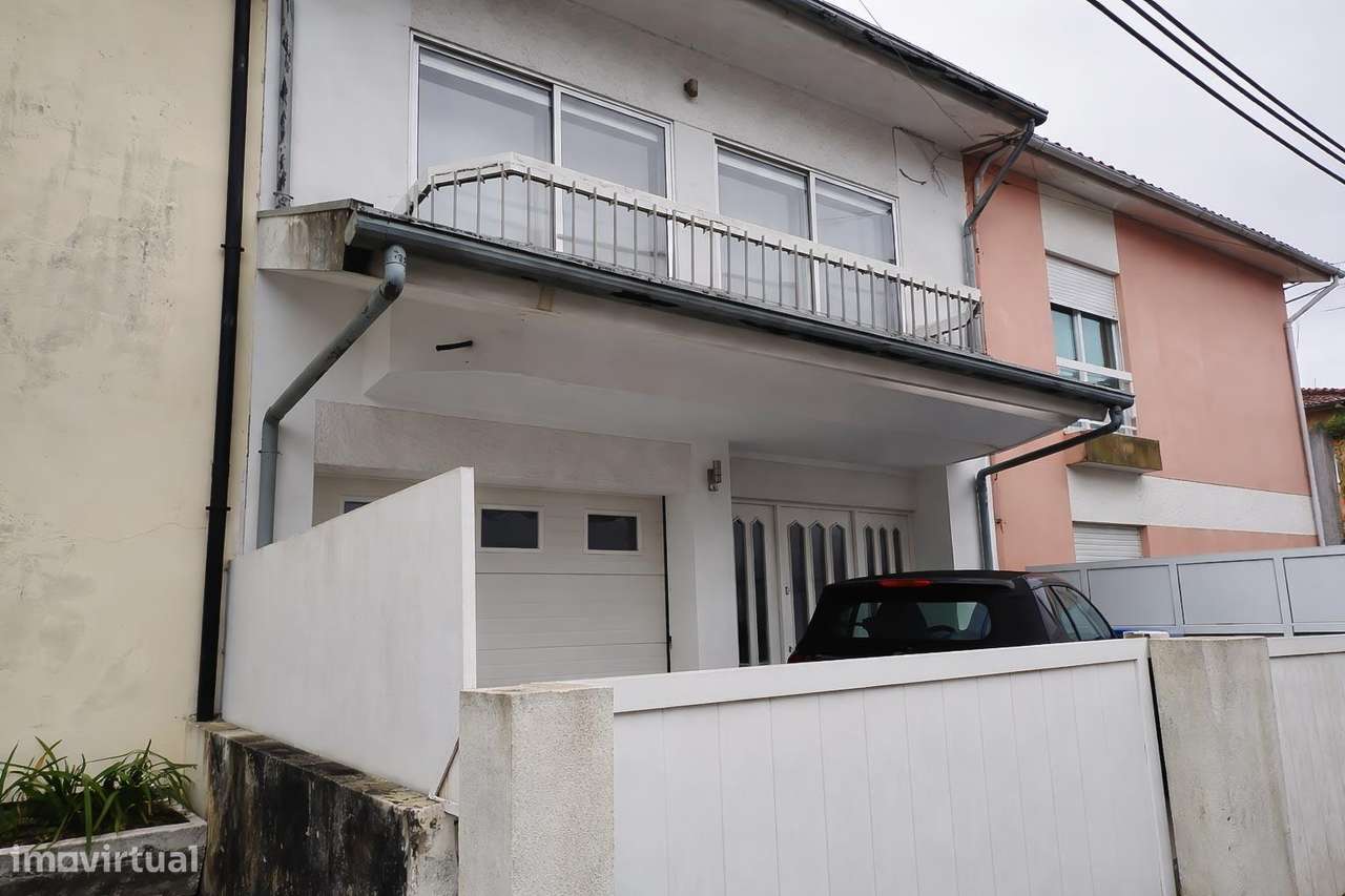 Moradia T3 Geminada em Moreira da Maia - Grande imagem: 2/19