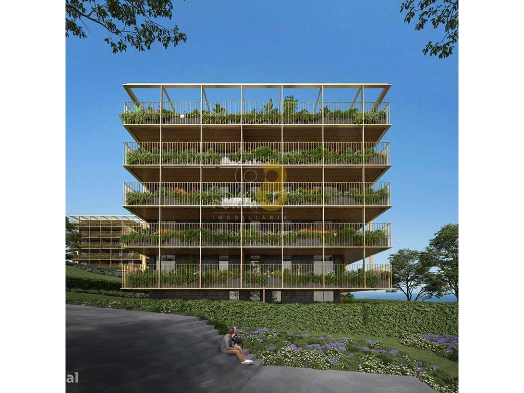 Excelente apartamento T4, com 92m2 de espaço exterior, dois lugares...-10