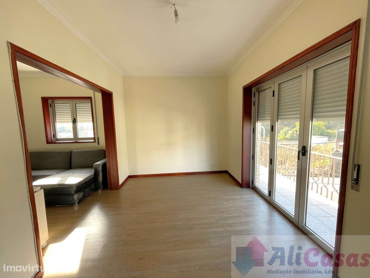 Excelente T3 Tipo Andar-Moradia No 2º e Último piso-5