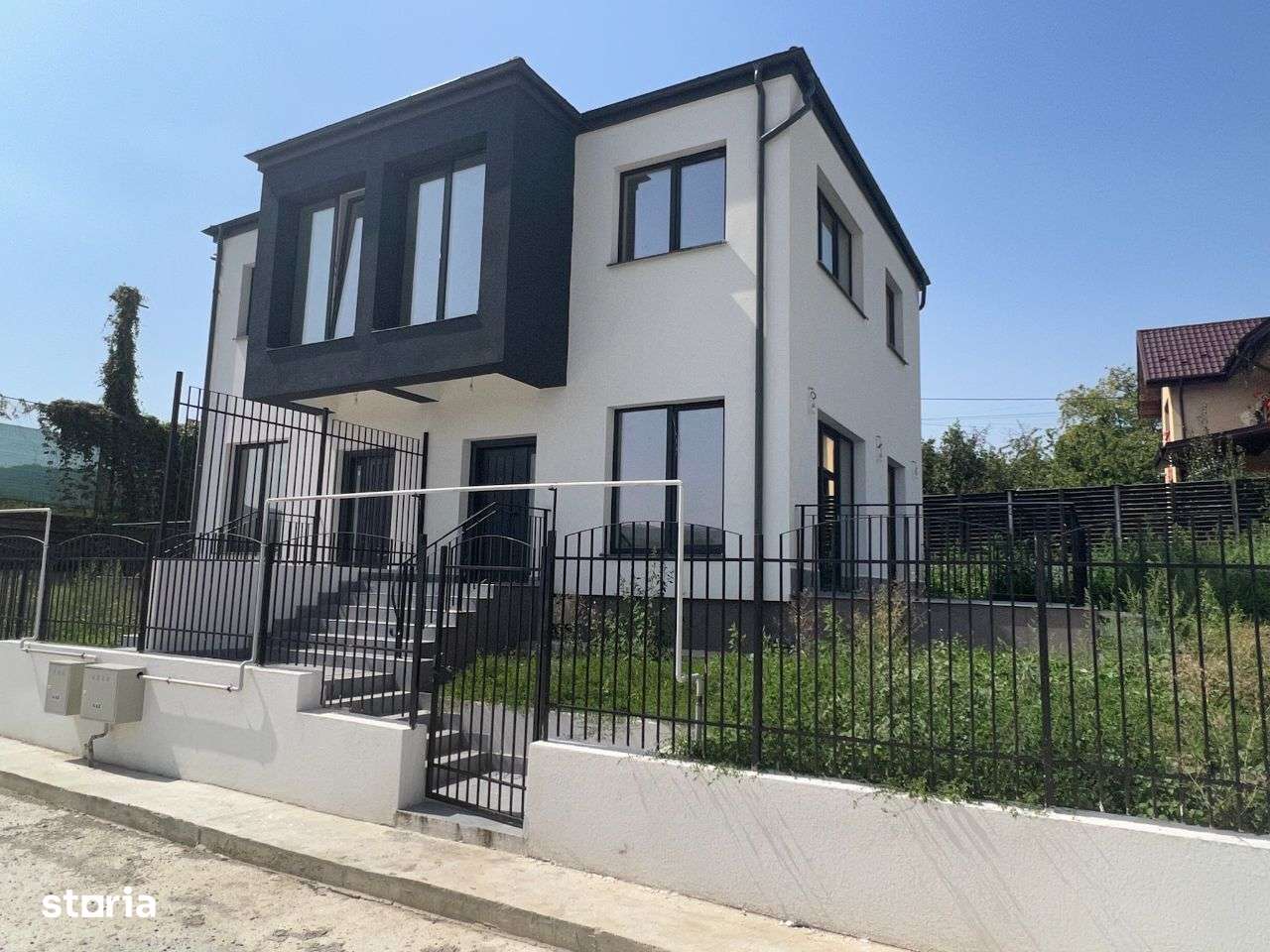 ASFALT!CANALIZARE!Bine pozitionata!Incalz. pard.!Vila Bucium-Barnova - Imagine principală: 2/13