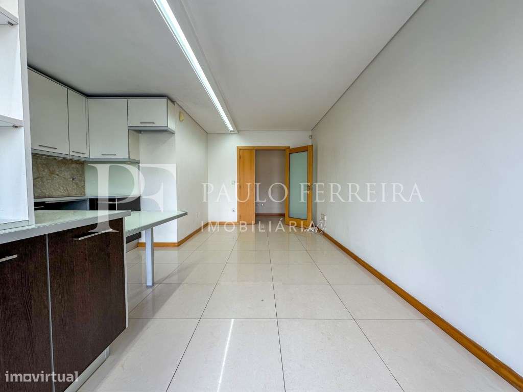 Apartamento T1 com terraço - Grande imagem: 4/11