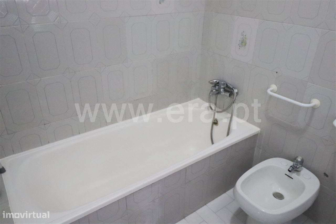 Apartamento T2; Cruz de Pau - Grande imagem: 5/15