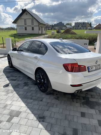 BMW Seria 5 518d - 6