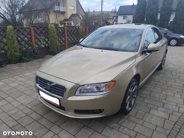 Volvo S80 - 1