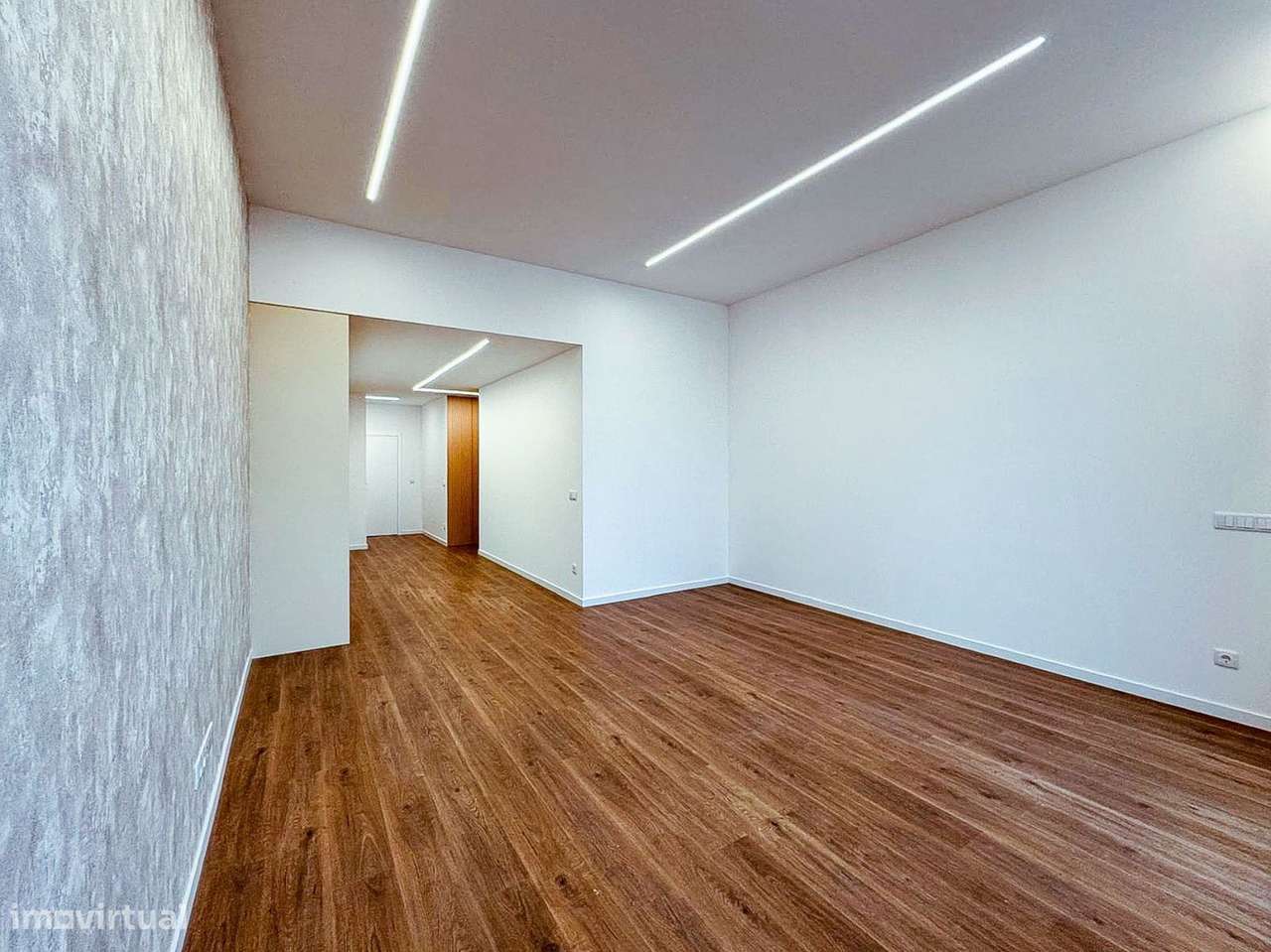 Apartamento T2 renovado no centro de Penafiel GAV/00105PG - Grande imagem: 4/17