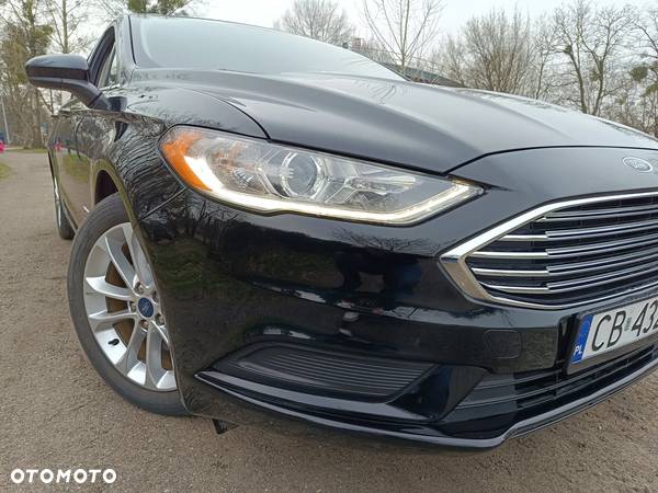 Ford Mondeo 2.0 Hybrid CVT - 23