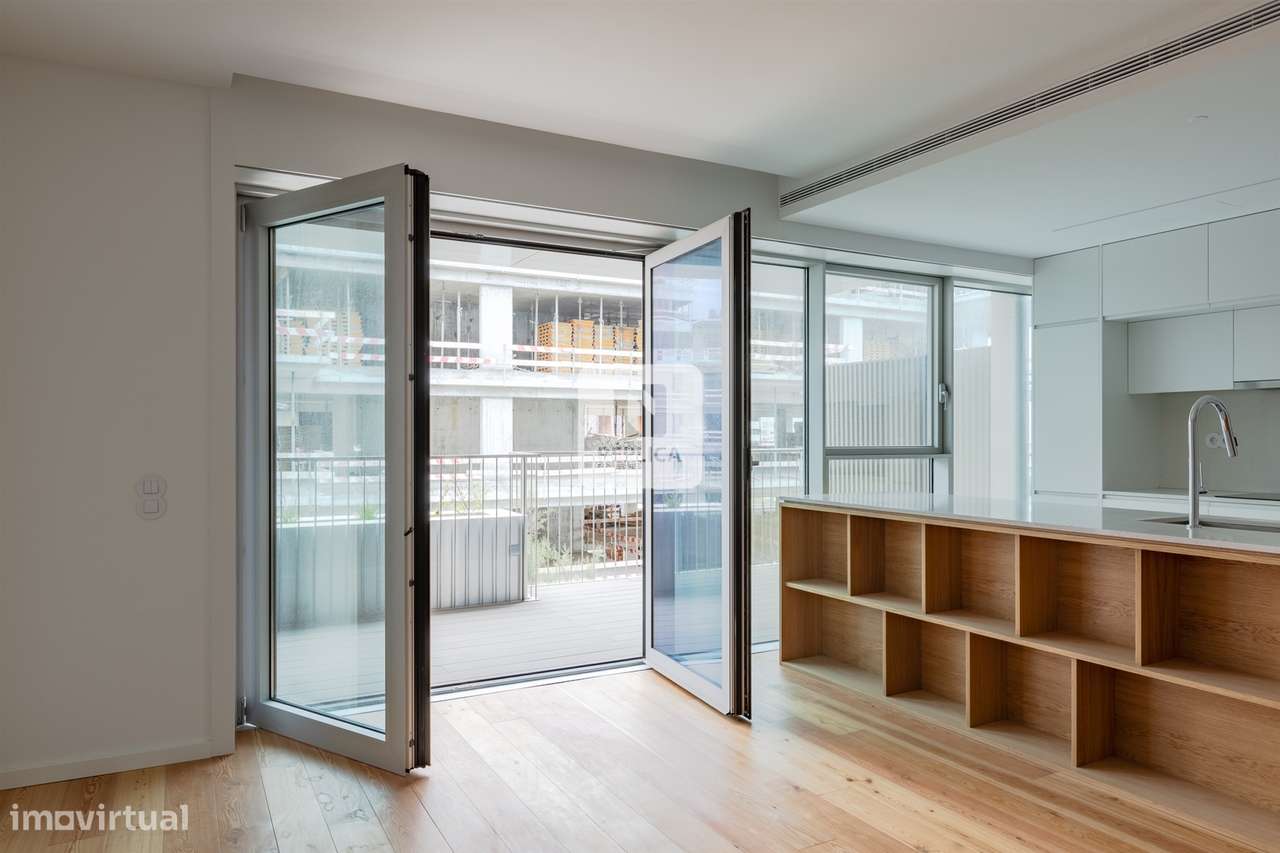 T2 Varanda 16 m2 | Fachada Vistas Mar | T2 Gaia | T2 Sal Douro - Grande imagem: 5/44