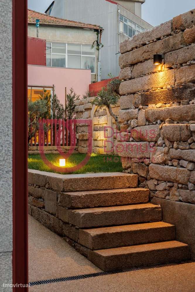 Elegante apartamento T0 Mezanine num Edifício Centenário no Largo do C - Grande imagem: 5/25