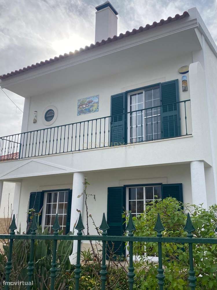 Moradia T4 Independente com garagem e jardim em Setúbal - Grande imagem: 2/60